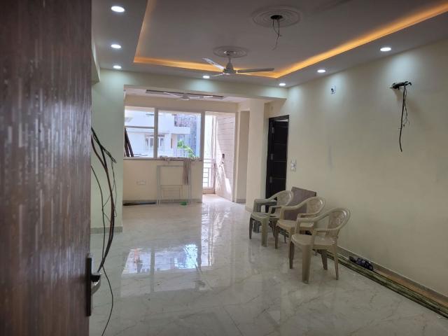 Rental | 3 BHK + Servant Room 1850 Sq.Ft. Apartment in Dwarka