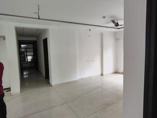 Rental | 3 BHK + Servant Room 1850 Sq.Ft. Apartment in Rishita Manhattan