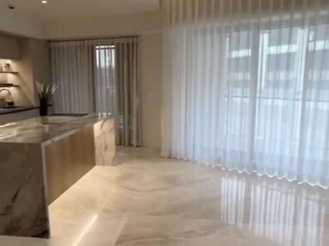 Rental | 3 BHK + Servant Room 1890 Sq.Ft. Apartment in Lodha The World Towers World One Tier 2