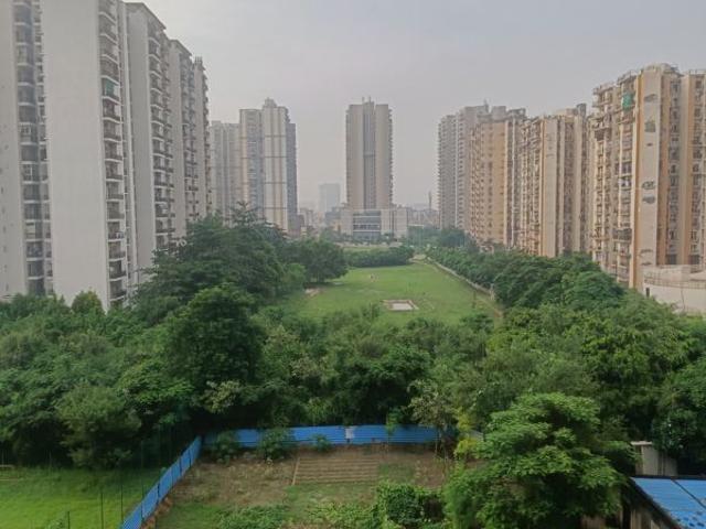 Rental | 3 BHK + Servant Room 1925 Sq.Ft. Apartment in Gardenia Gateway