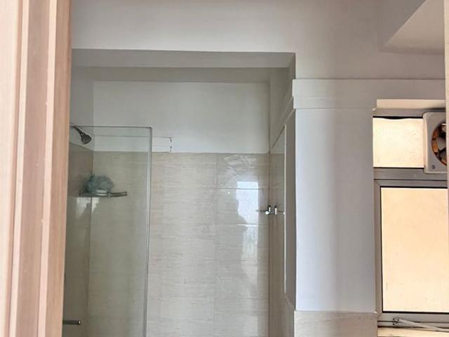 Rental | 3 BHK + Servant Room 1930 Sq.Ft. Apartment in DLF The Skycourt