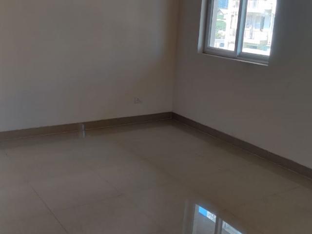 Rental | 3 BHK + Servant Room 1950 Sq.Ft. Apartment in Emaar Emerald Floors Premier