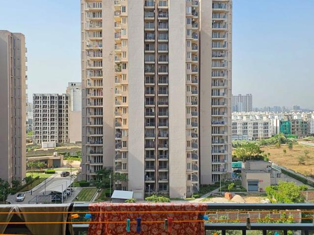 Rental | 3 BHK + Servant Room 1957 Sq.Ft. Apartment in 3C Orris Greenopolis
