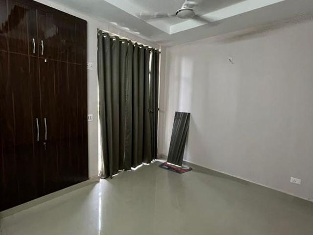 Rental | 3 BHK + Servant Room 1978 Sq.Ft. Apartment in Ansal Sushant Golf City Celebrity Greens