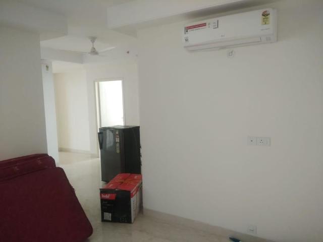 Rental | 3 BHK + Servant Room 1995 Sq.Ft. Apartment in Bestech Park View Sanskruti