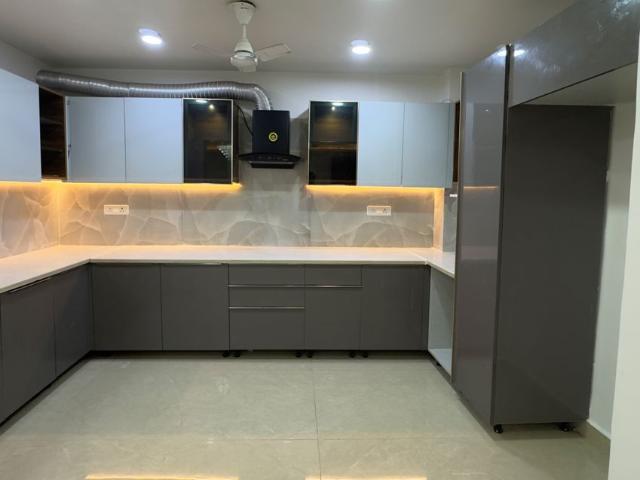 Rental | 3 BHK + Servant Room 1250 Sq.Ft. Apartment in Chattarpur