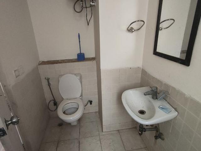 Rental | 3 BHK + Servant Room 1365 Sq.Ft. Apartment in Jaypee Greens Kosmos