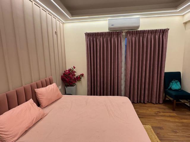 Rental | 3 BHK + Servant Room 2460 Sq.Ft. Apartment in ACE Parkway