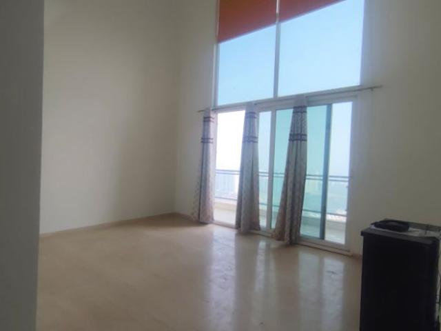 Rental | 3 BHK + Servant Room 2500 Sq.Ft. Apartment in Mahagun Mezzaria