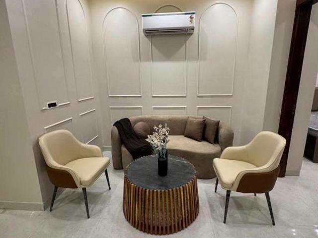 Rental | 3 BHK + Servant Room 2550 Sq.Ft. Apartment in Ireo Victory Valley