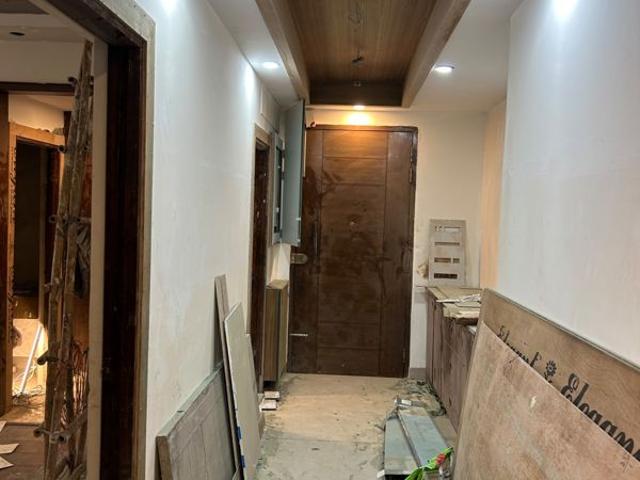 Rental | 3 BHK + Servant Room 2607 Sq.Ft. Apartment in Jaypee Greens Kalypso Court