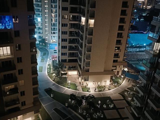 Rental | 3 BHK + Servant Room 2781 Sq.Ft. Apartment in Ambience Creacions