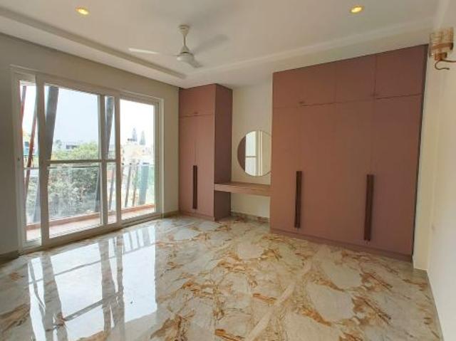 Rental | 3 BHK + Servant Room 2881 Sq.Ft. Apartment in Vaishnavi Premiere