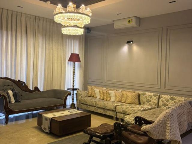 Rental | 3 BHK + Servant Room 2896 Sq.Ft. Apartment in Century Ethos