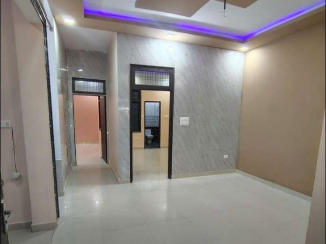 Rental | 3 BHK + Servant Room 2010 Sq.Ft. Apartment in Rishita Manhattan