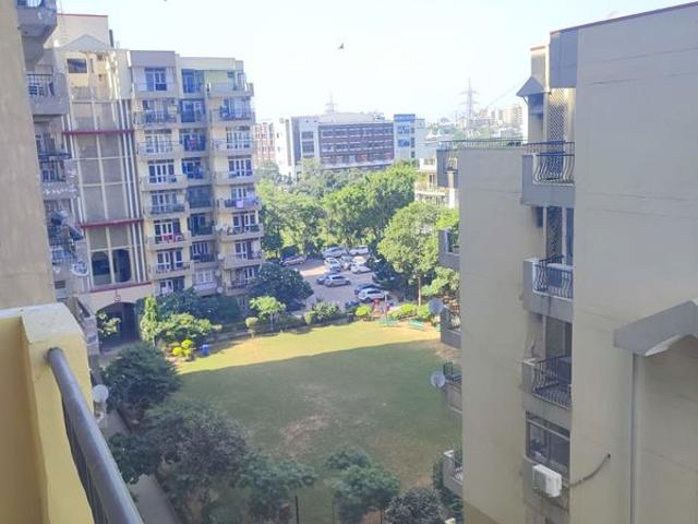 Rental | 3 BHK + Servant Room 2020 Sq.Ft. Apartment in Ardee City The Residency