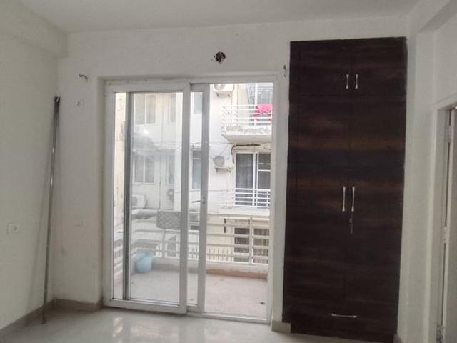 Rental | 3 BHK + Servant Room 2032 Sq.Ft. Apartment in M3M Skywalk