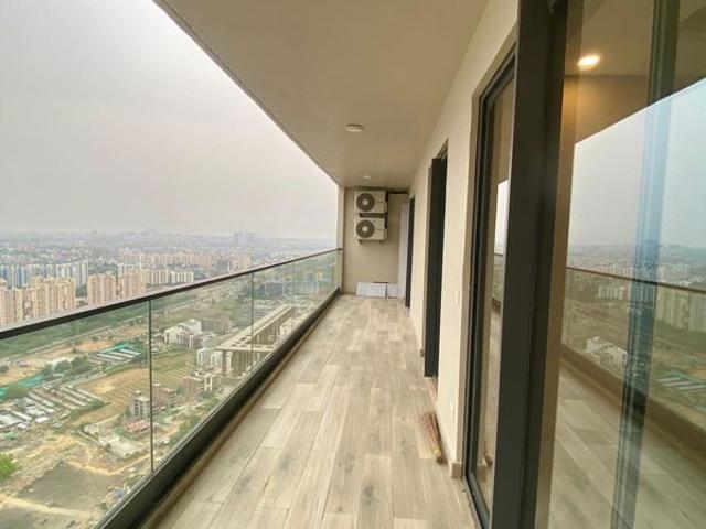 Rental | 3 BHK + Servant Room 2040 Sq.Ft. Apartment in M3M Heights