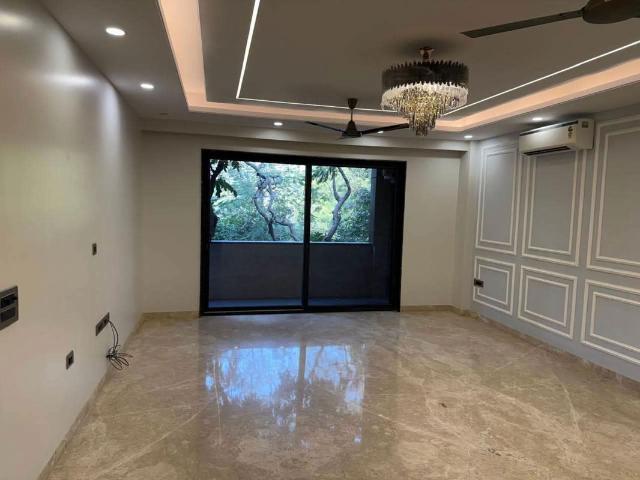 Rental | 3 BHK + Servant Room 2040 Sq.Ft. Apartment in M3M Sky City
