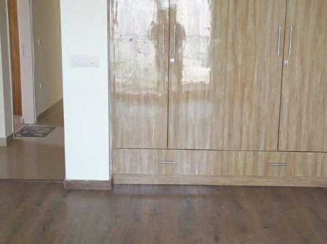 Rental | 3 BHK + Servant Room 2050 Sq.Ft. Apartment in Emaar Imperial Gardens