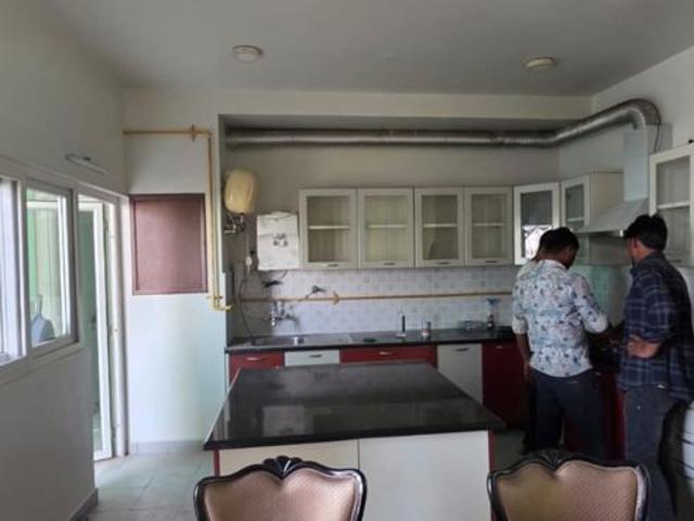 Rental | 3 BHK + Servant Room 2195 Sq.Ft. Apartment in Rohtas Presidential Tower