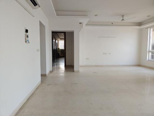 Rental | 3 BHK + Servant Room 2200 Sq.Ft. Apartment in Puri Diplomatic Greens Phase I