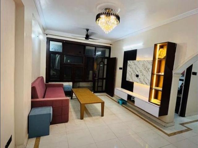 Rental | 3 BHK + Servant Room 2200 Sq.Ft. Apartment in Shalimar Belvedere Court