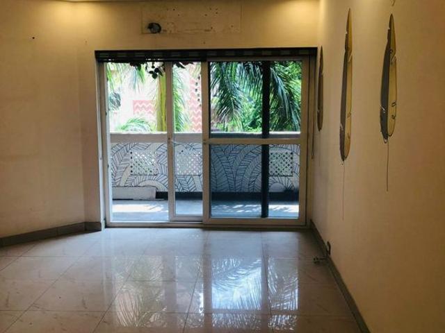 Rental | 3 BHK + Servant Room 2250 Sq.Ft. Apartment in Unitech Heritage City
