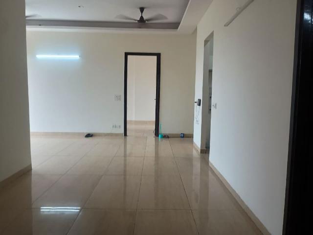 Rental | 3 BHK + Servant Room 2280 Sq.Ft. Apartment in Gaur Sportswood