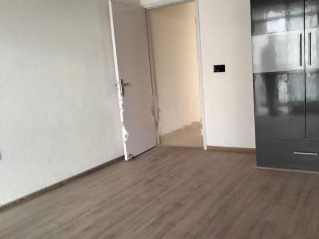 Rental | 3 BHK + Servant Room 3500 Sq.Ft. Apartment in Pareena The Elite Residences