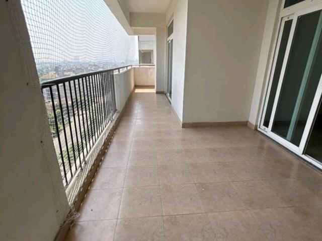 Rental | 3 BHK + Servant Room 3300 Sq.Ft. Apartment in Parx Laureate