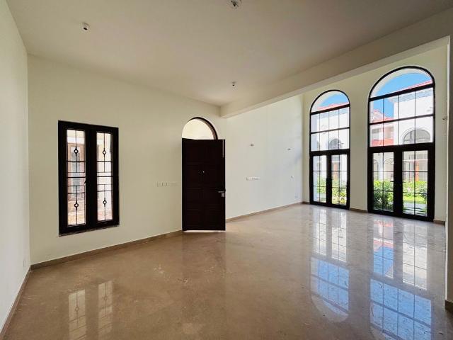Rental | 3 BHK + Study Room 4400 Sq.Ft. Apartment in Shanthala Nagar