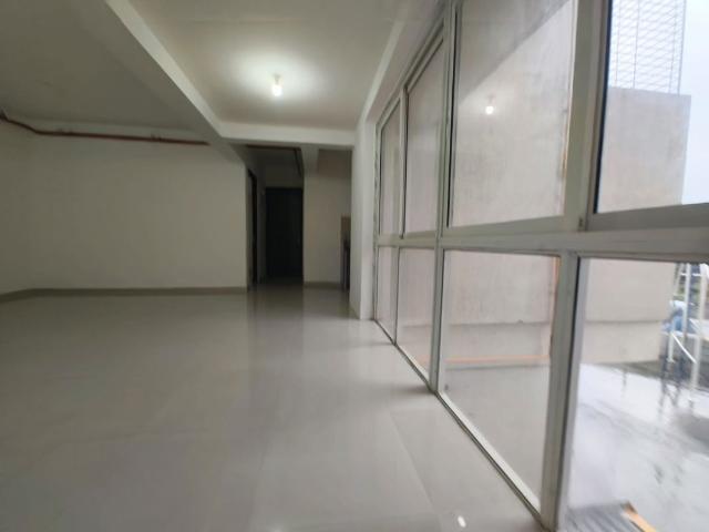Rental | 3 BHK + Study Room 900 Sq.Ft. Apartment in Godrej Emerald