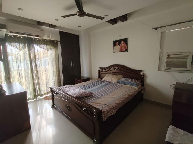 Rental | 3 BHK + Study Room 965 Sq.Ft. Apartment in Elite Golf Green