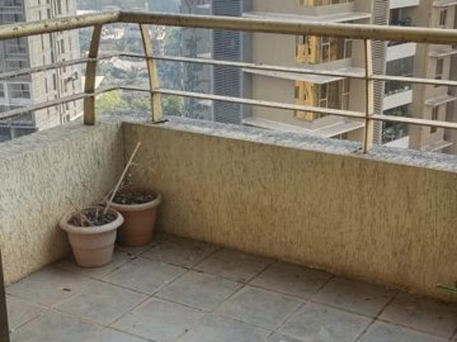 Rental | 3 BHK + Study Room 1000 Sq.Ft. Apartment in Oberoi Springs