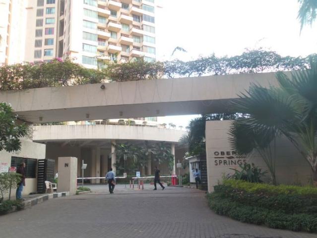 Rental | 3 BHK + Study Room 1000 Sq.Ft. Apartment in Oberoi Realty Springs