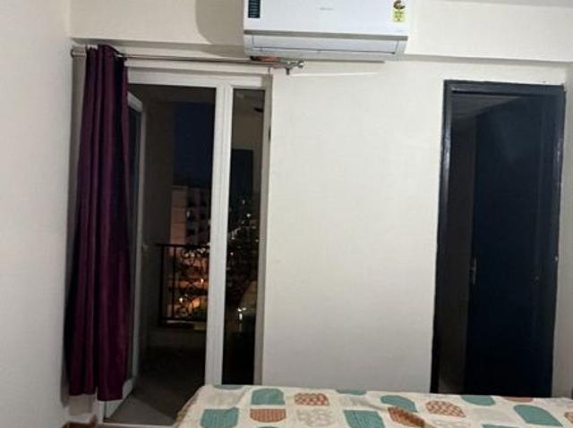 Rental | 3 BHK + Study Room 1120 Sq.Ft. Apartment in Signature Global Park 4 and 5