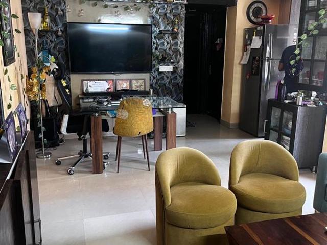 Rental | 3 BHK + Study Room 1250 Sq.Ft. Apartment in Sethi Max Royal