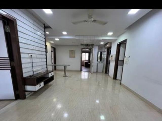 Rental | 3 BHK + Study Room 1300 Sq.Ft. Apartment in Prabhadevi