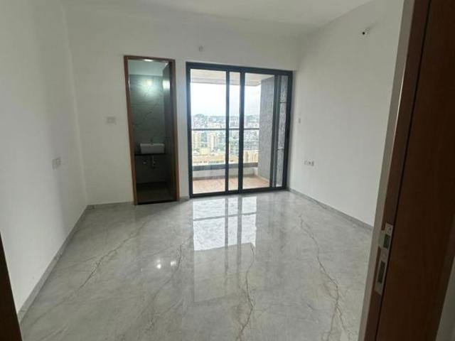 Rental | 3 BHK + Study Room 1350 Sq.Ft. Apartment in Majestique Signature Towers