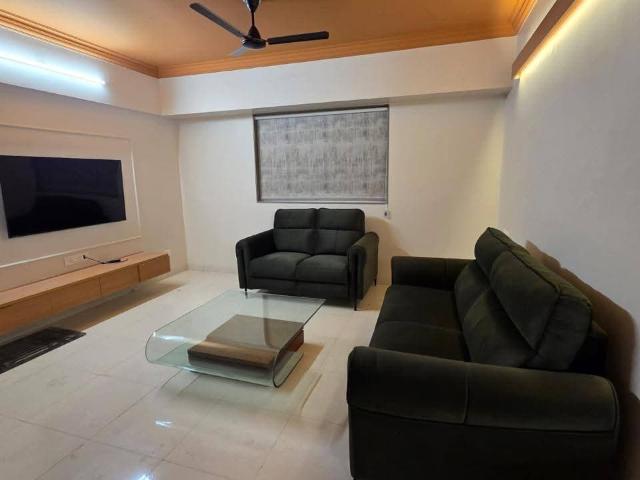 Rental | 3 BHK + Study Room 1350 Sq.Ft. Apartment in Rohan Mithila