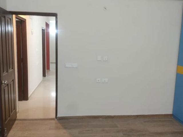 Rental | 3 BHK + Study Room 1380 Sq.Ft. Apartment in Prateek Grand City