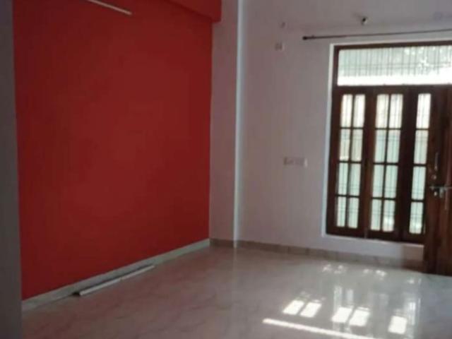 Rental | 3 BHK + Study Room 1400 Sq.Ft. Apartment in Butler Colony