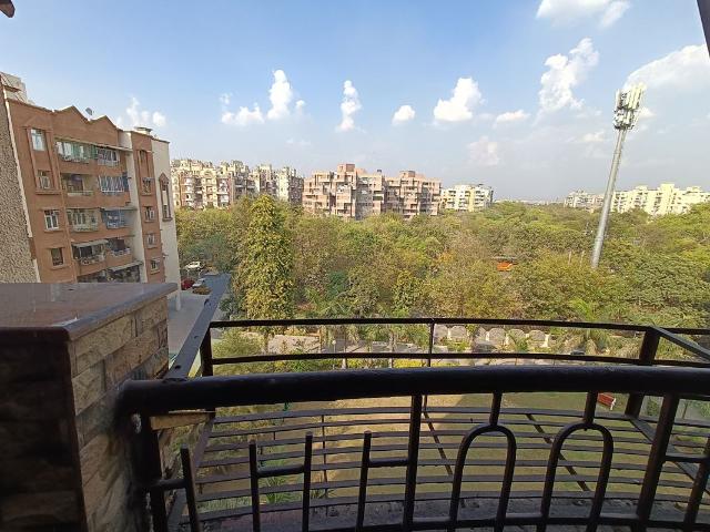 Rental | 3 BHK + Study Room 1500 Sq.Ft. Apartment in Dwarka