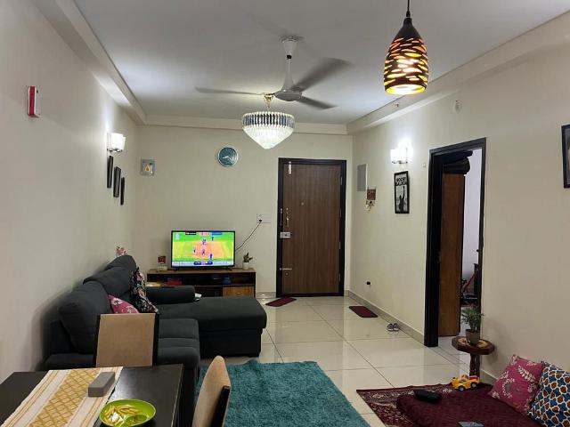 Rental | 3 BHK + Study Room 1500 Sq.Ft. Apartment in Kolte Patil iTowers Exente