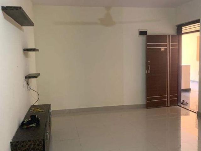 Rental | 3 BHK + Study Room 1500 Sq.Ft. Apartment in Mahaveer Ranches