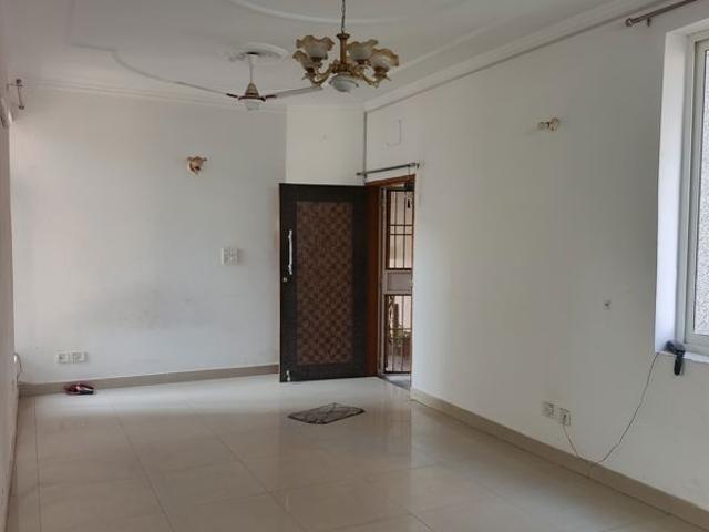 Rental | 3 BHK + Study Room 1500 Sq.Ft. Apartment in Sector 22 Dwarka