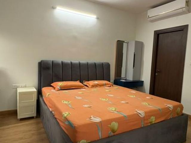 Rental | 3 BHK + Study Room 1600 Sq.Ft. Apartment in Assetz 63 Degree East