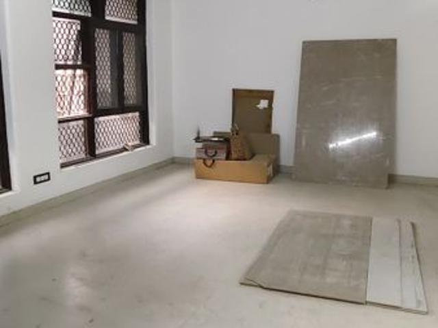 Rental | 3 BHK + Study Room 162 Sq.Mt. Independent House in Gardenia Glory