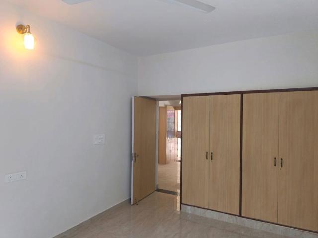 Rental | 3 BHK + Study Room 1650 Sq.Ft. Apartment in Vasant Kunj